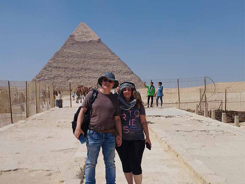 REMARKABLE PYRAMIDS DAY TOUR