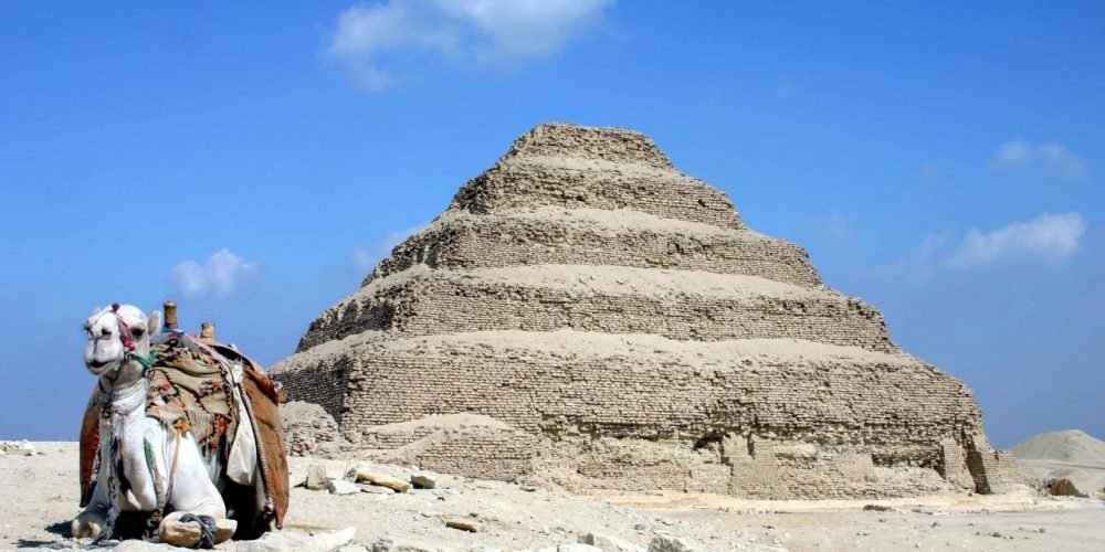 TOUR A LAS PIRAMIDES DE GIZA, TEMPLO DEL VALLE, SAQQARA