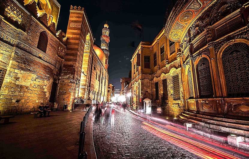 Rua Muizz no Cairo