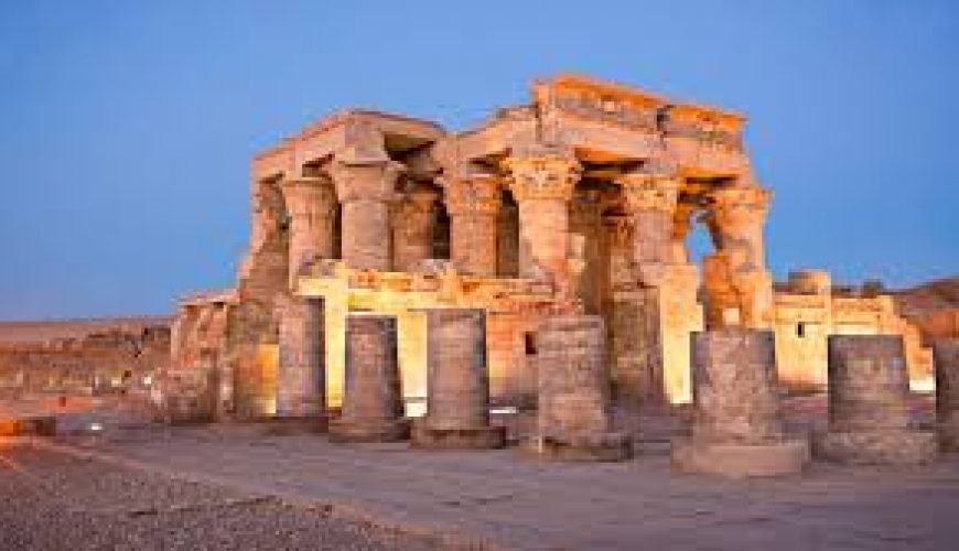Unforgettable KOM OMBO TEMPLE 3 Facts about this Temple.