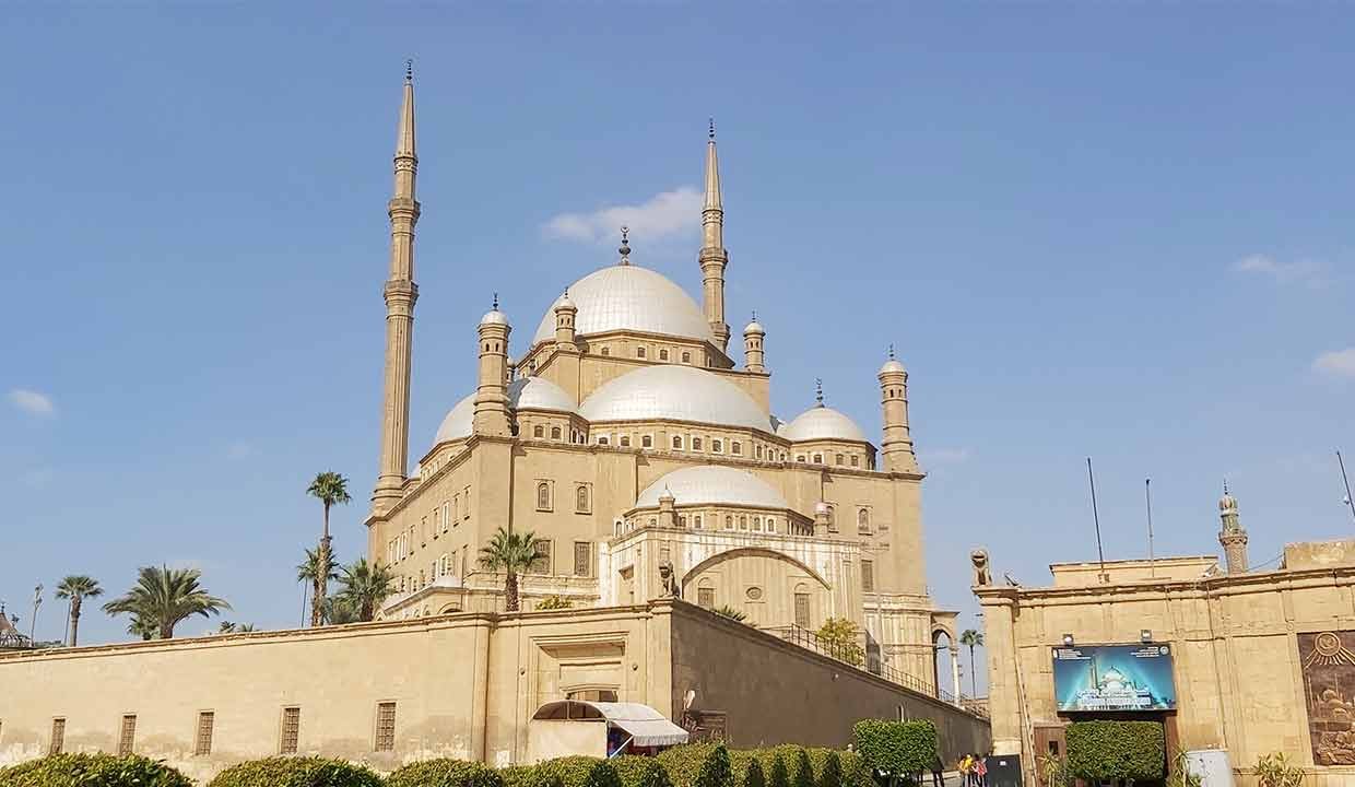 Islamic Cairo : A Deep Dive into a Wonderful Heart of Egypt.